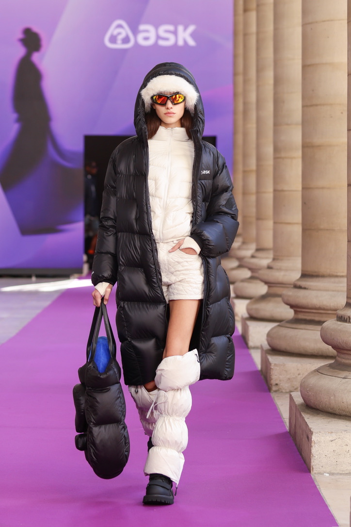 ASK black and white down runway look at Palais Brongniart