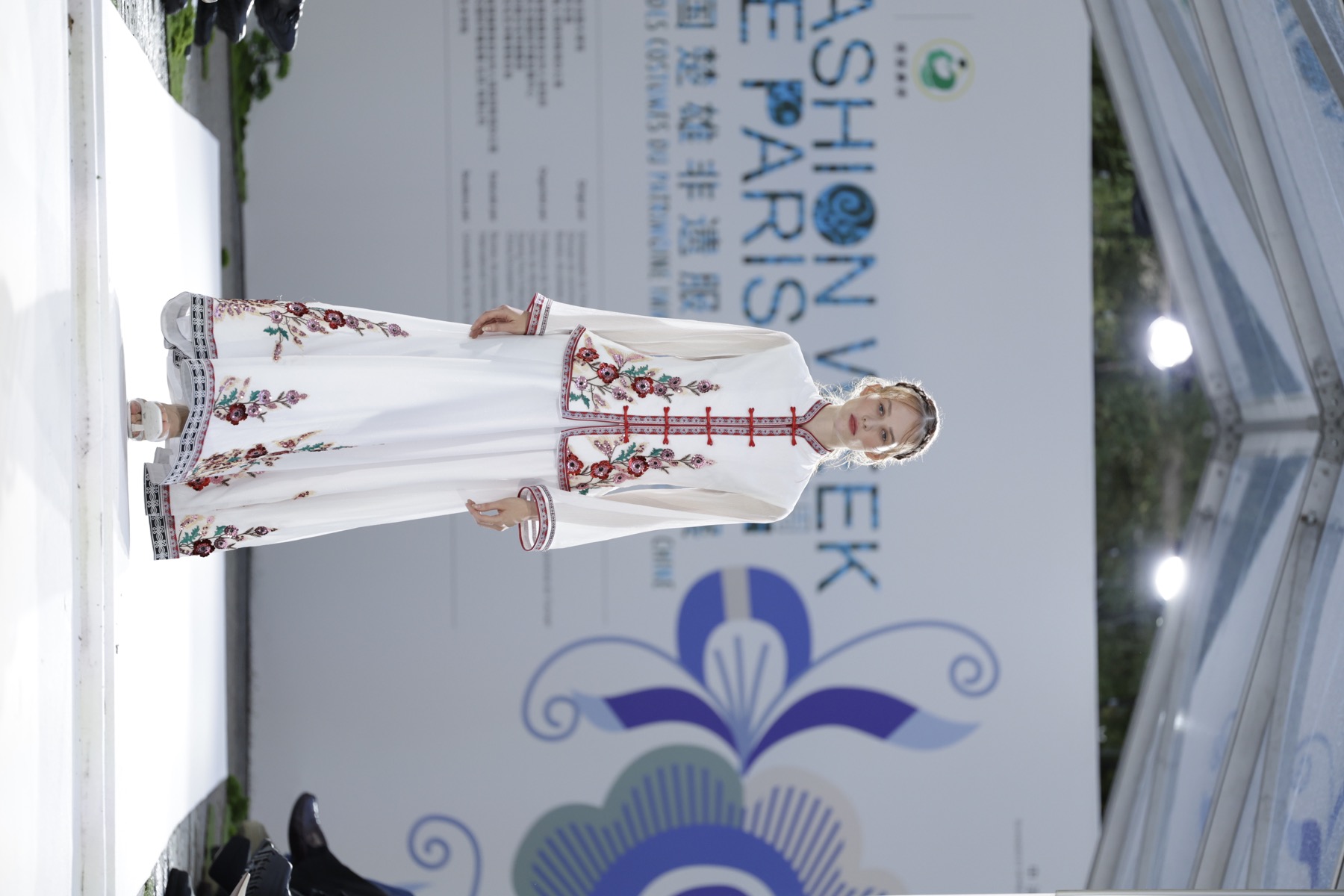 Chuxiong Yi white embroidered runway look