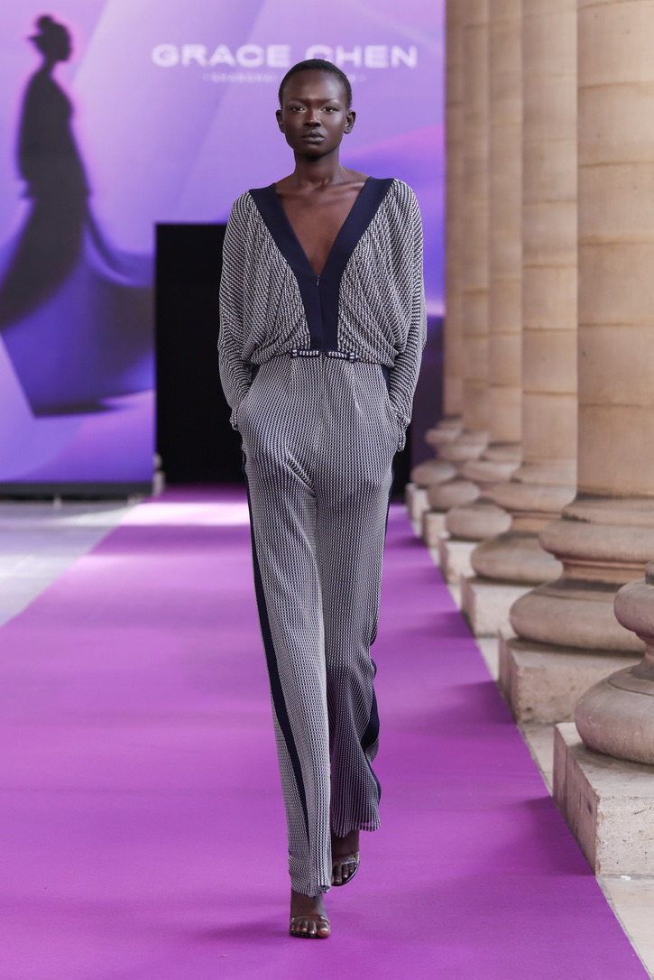 GRACE CHEN monochrome runway look