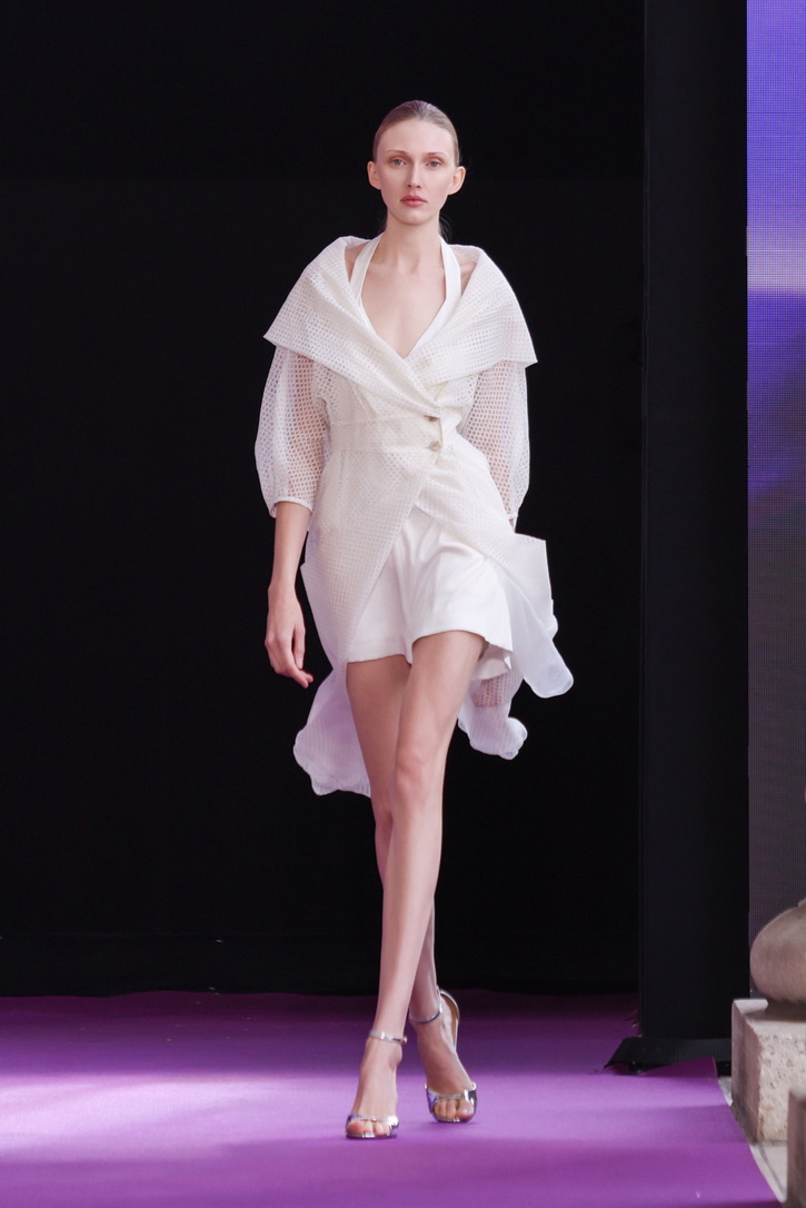 GRACE CHEN white runway look